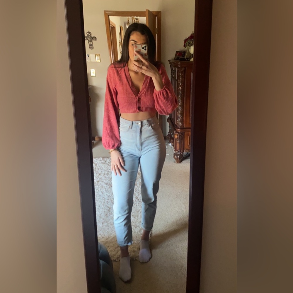 ZARA- Pink Cropped Puff Sleeve Buttoned Sweater